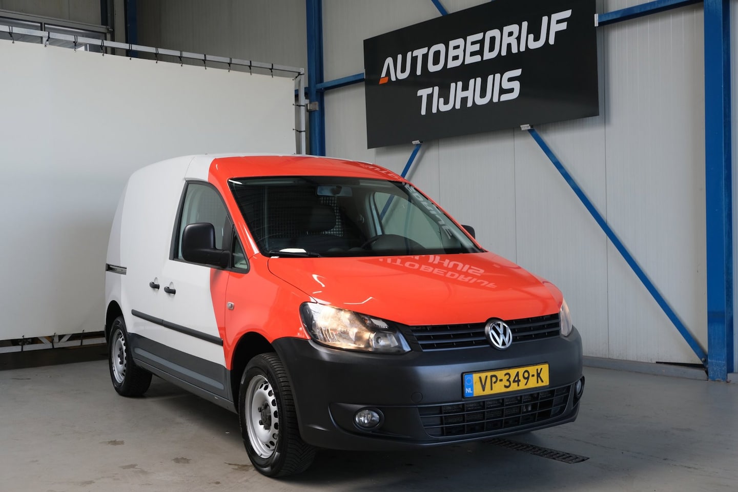 Volkswagen Caddy - 1.6 TDI > Lees advertentie < - AutoWereld.nl