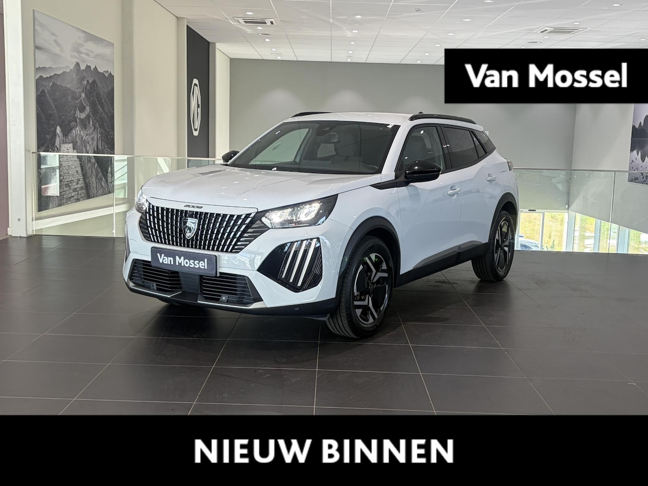 Peugeot 2008 - 1.2 Hybrid 145 Allure Hoge Instap! | Automaat | Climate Control | Navigatie | Apple Carpla - AutoWereld.nl