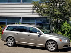 Volvo V70 - D3 5-Cil Navi Trekhaak BlueTooth Ecc