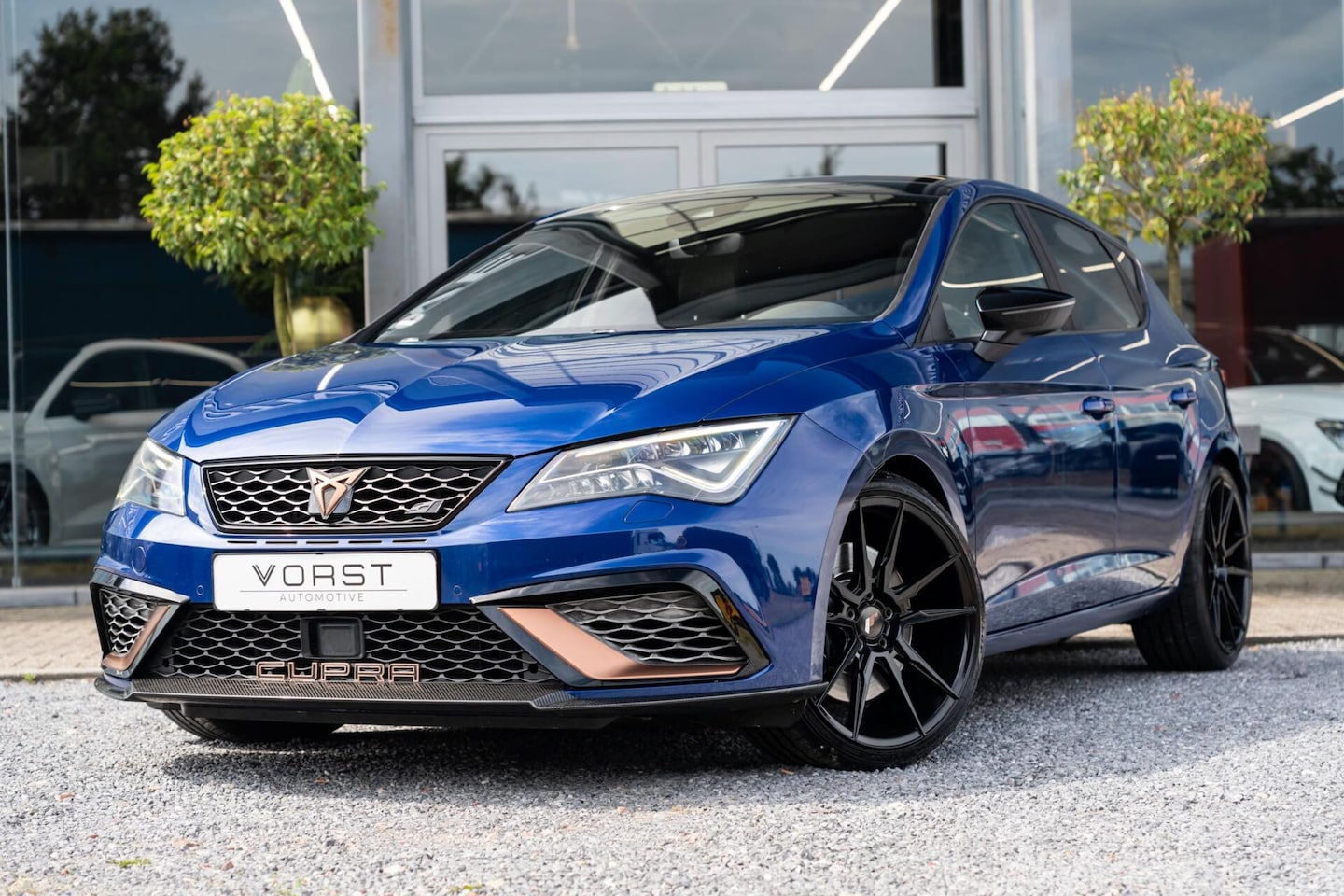 SEAT Leon - 2.0 TSI CUPRA Ultimate Edition Pano Beats Carbon - AutoWereld.nl