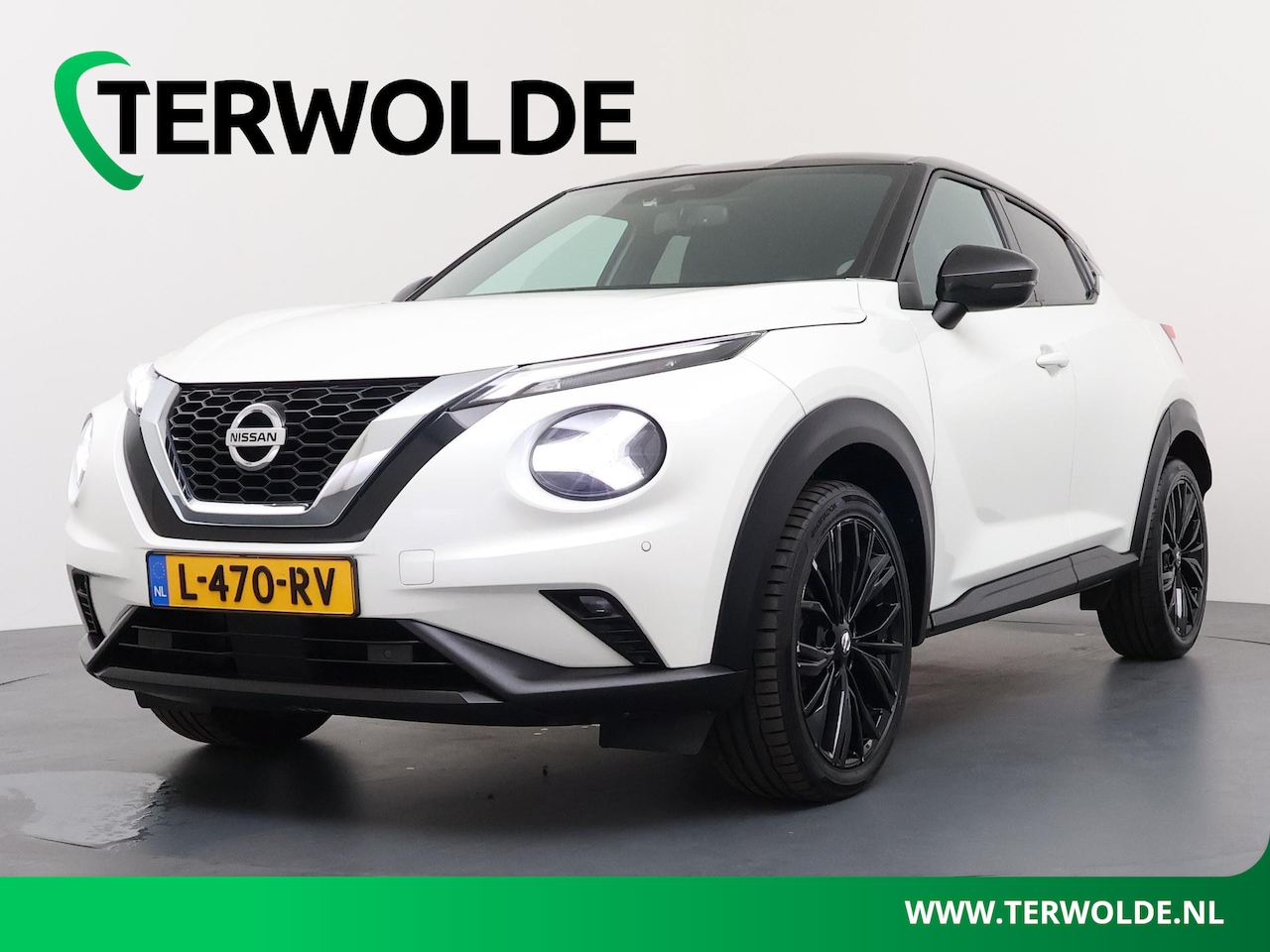 Nissan Juke - 1.0 DIG-T Enigma | Stoelverw. | Navigatie | - AutoWereld.nl