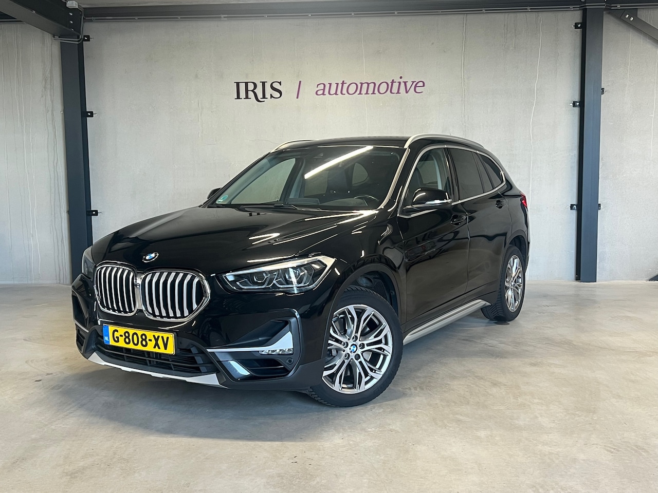 BMW X1 - SDrive20i xLine - Org NL - Trekhaak - Head-Up - Navi Plus - Leder - Stoelverwarming - AutoWereld.nl