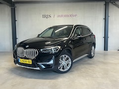 BMW X1 - SDrive20i xLine - Org NL - Trekhaak - Head-Up - Navi Plus - Leder - Stoelverwarming