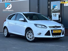 Ford Focus - 1.0/101pk EcoBoost Titanium|NAP|Trekhaak|PDC|Cruise|Climate|Bluetooth|Navi|Isofix|16" LMV