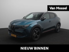 Alfa Romeo Junior - 1.2 Turbo Hybrid Ibrida Speciale | Stoelmassage | | Navigatie | Camera |