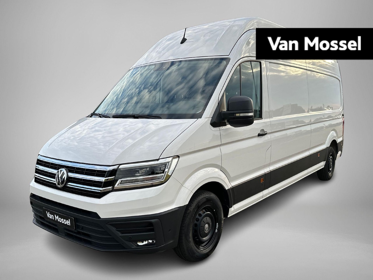Volkswagen Crafter - 2.0 TDI L4H4 Trendline 177PK Automaat | Multifunctioneel Stuurwiel | LED-Koplampen | Cruis - AutoWereld.nl