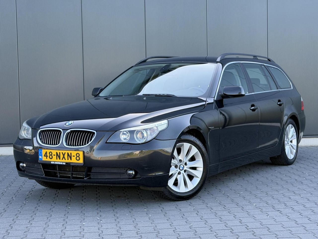 BMW 5-serie Touring - 523I LCI Facelift - Xenon - Stoelverwarming - AutoWereld.nl