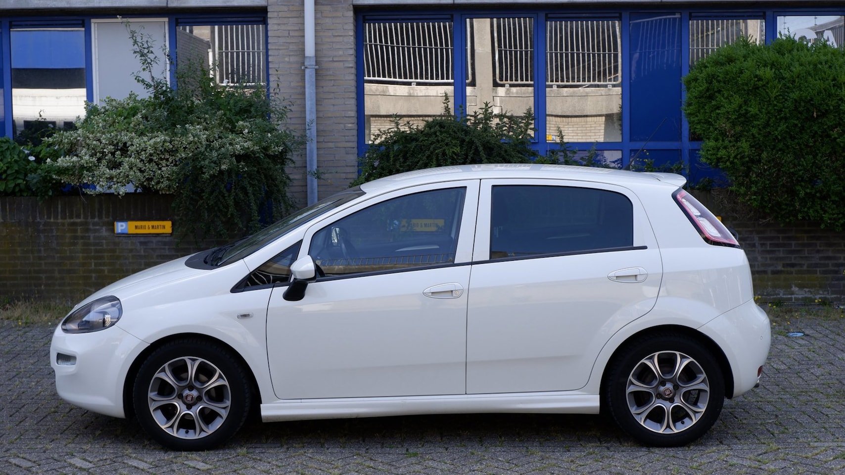 Fiat Punto Evo - 1.3 M-Jet Lounge 1.3 M-Jet Lounge - AutoWereld.nl