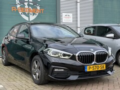 BMW 1-serie - 118i High Executive / Automaat / Virtual Cockpit / Carplay / 40.769km NAP