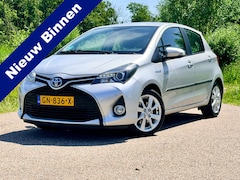 Toyota Yaris - 1.5 Hybrid Dynamic AUTOMAAT CLIMA NAVI CAMERA PDC 16INCH Cruise Control NAP DEALER ONDERHO