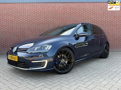 Volkswagen Golf - 1.4 TSI GTE Nap / Airco / Cruise / Schuif/kantel dak / Lederen bekleding /