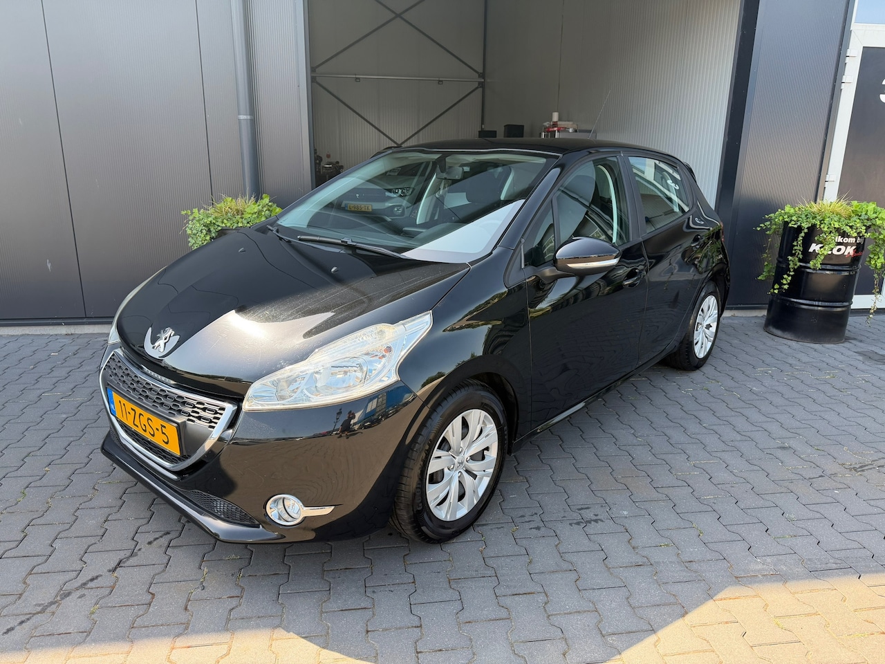 Peugeot 208 - 1.2 Vti Access 1.2 VTi Access - AutoWereld.nl