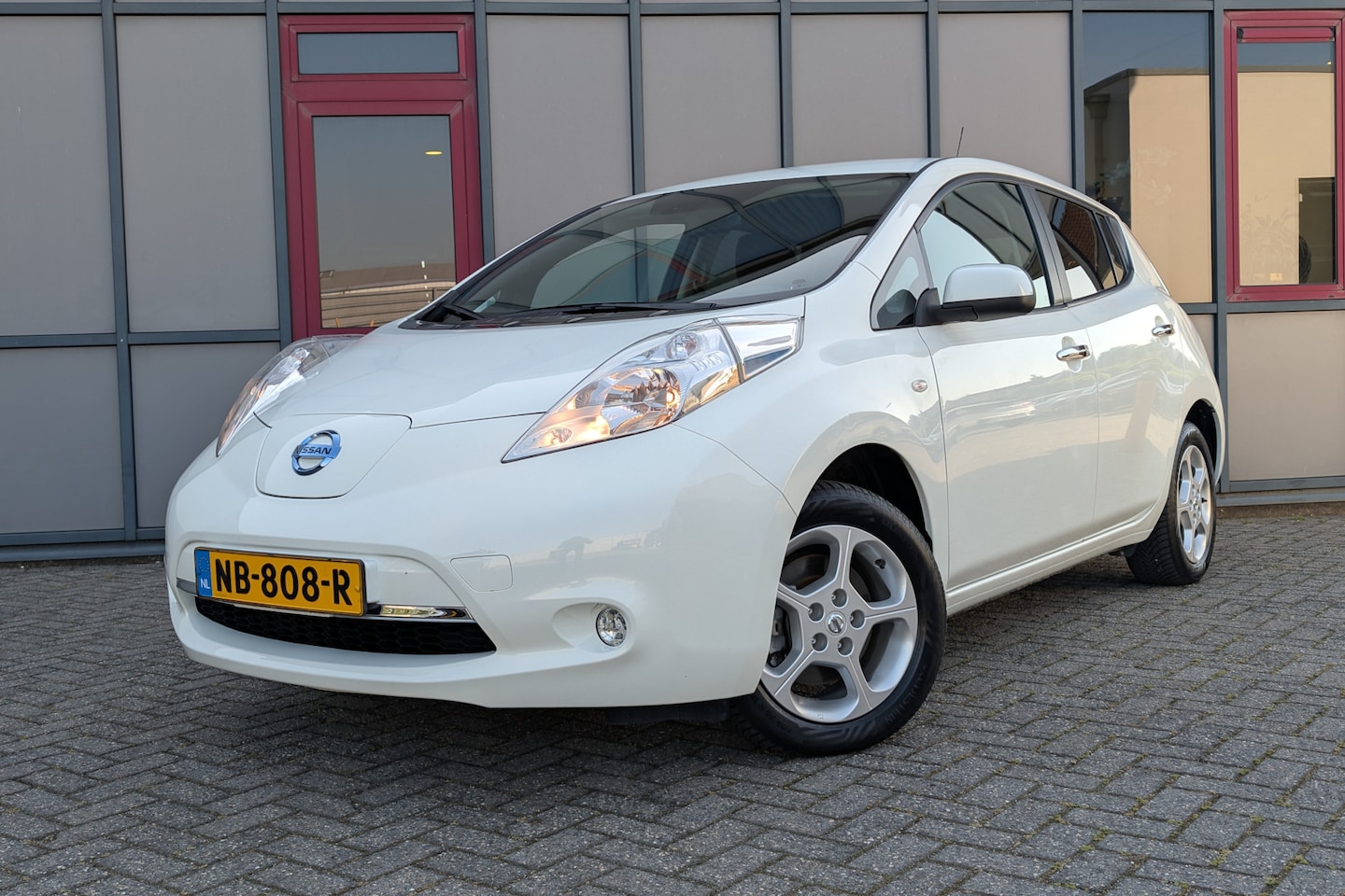 Nissan LEAF - Acenta 30kWh SOH 71% Comfort Pack - AutoWereld.nl