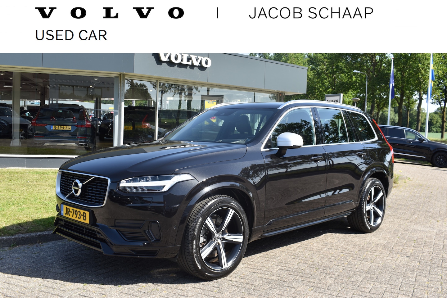 Volvo XC90 - T8 407PK Twin Engine AWD R-Design | Panodak | Stoelverwarming | Luchtvering | Camera | 20" - AutoWereld.nl