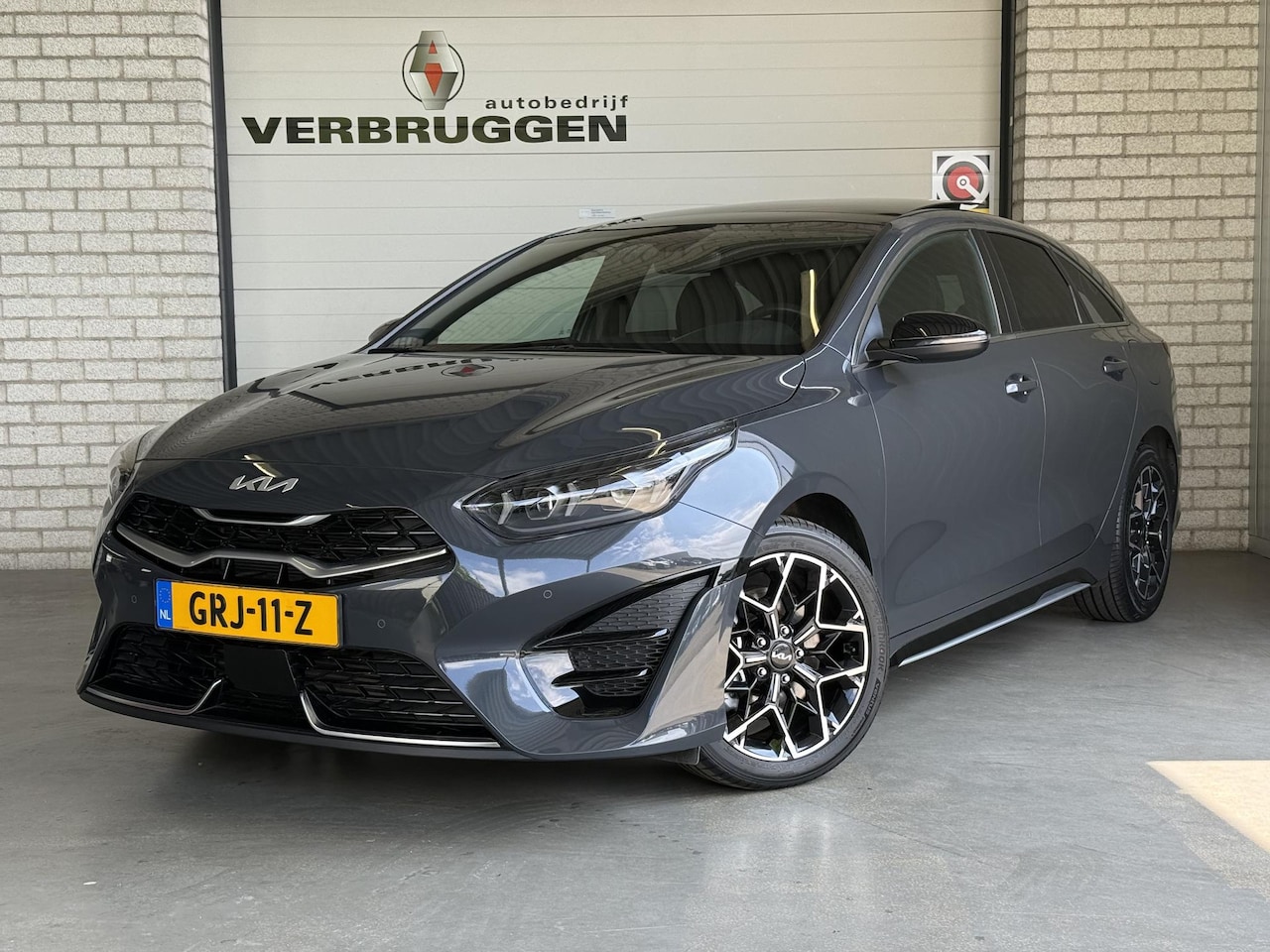 Kia Pro cee'd - 1.5 T-GDi GT-PlusLine | NL Auto | Schuifdak | Memory | Adap.Cruise | All-in rijklaarprijs - AutoWereld.nl