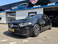 Mercedes-Benz A-klasse - 180 Premium /CC/Camera/Navi/All season/Lm velgen/Nieuwe apk bij aflevering