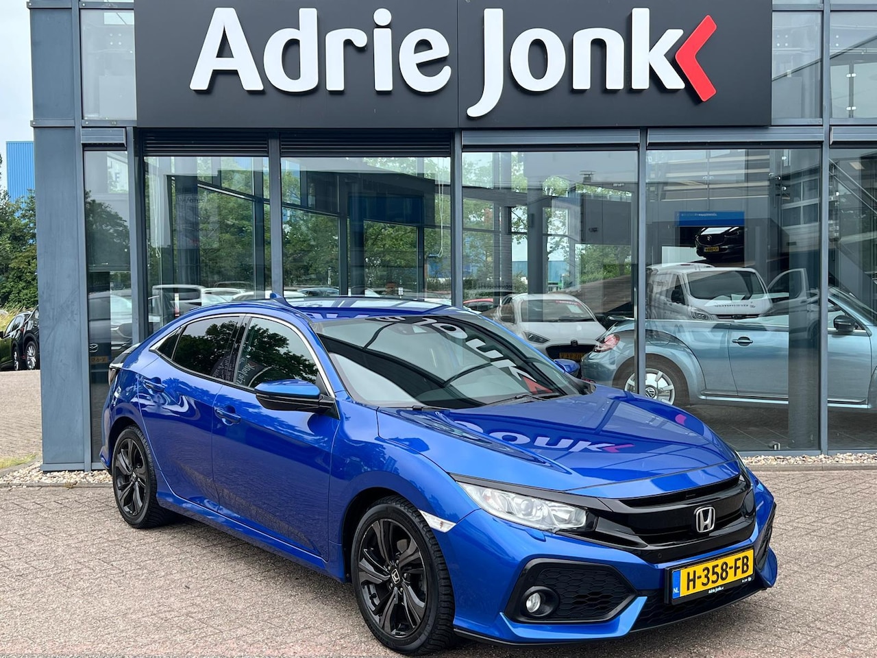 Honda Civic - 1.0 i-VTEC Elegance | A.CAMERA | ADAPTIVE CRUISE CONTROLE | APPLE CARPLAY/ANDROID AUTO | S - AutoWereld.nl