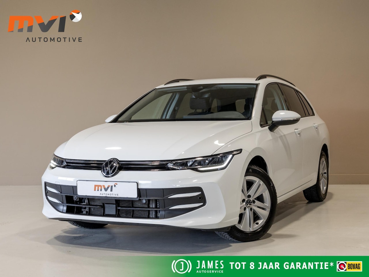Volkswagen Golf Variant - 1.5 TSI Life Edition / 116pk / Stoelverwarming / Adaptieve cruise control / Apple carplay - AutoWereld.nl