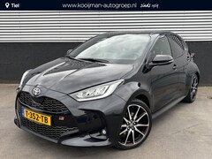 Toyota Yaris - 1.5 Hybrid GR Sport Nieuw geleverd, 1e eign. Dodehoekdetectie, Stoelverwarming, PDC, LED,