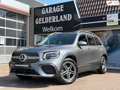 Mercedes-Benz GLB - 200 4MATIC AMG Line | Leder/Alcantara | Matrix | Acc | Climate | Navi | Camera | PDC | Iso
