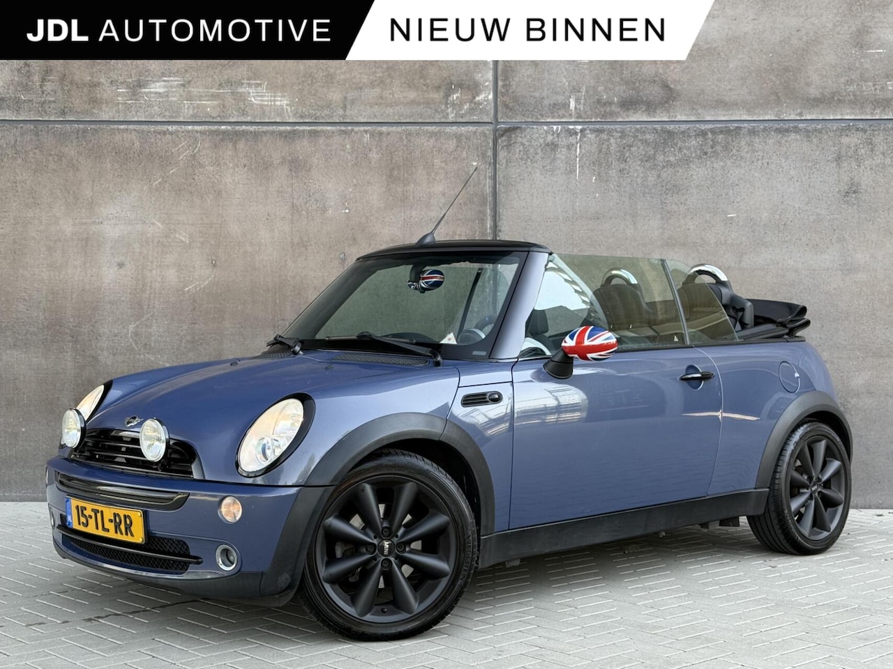 MINI Cabrio - 1.6 One Pepper | Airco | Cruise control | APK 01-2027 | Lichtmetaal | - AutoWereld.nl