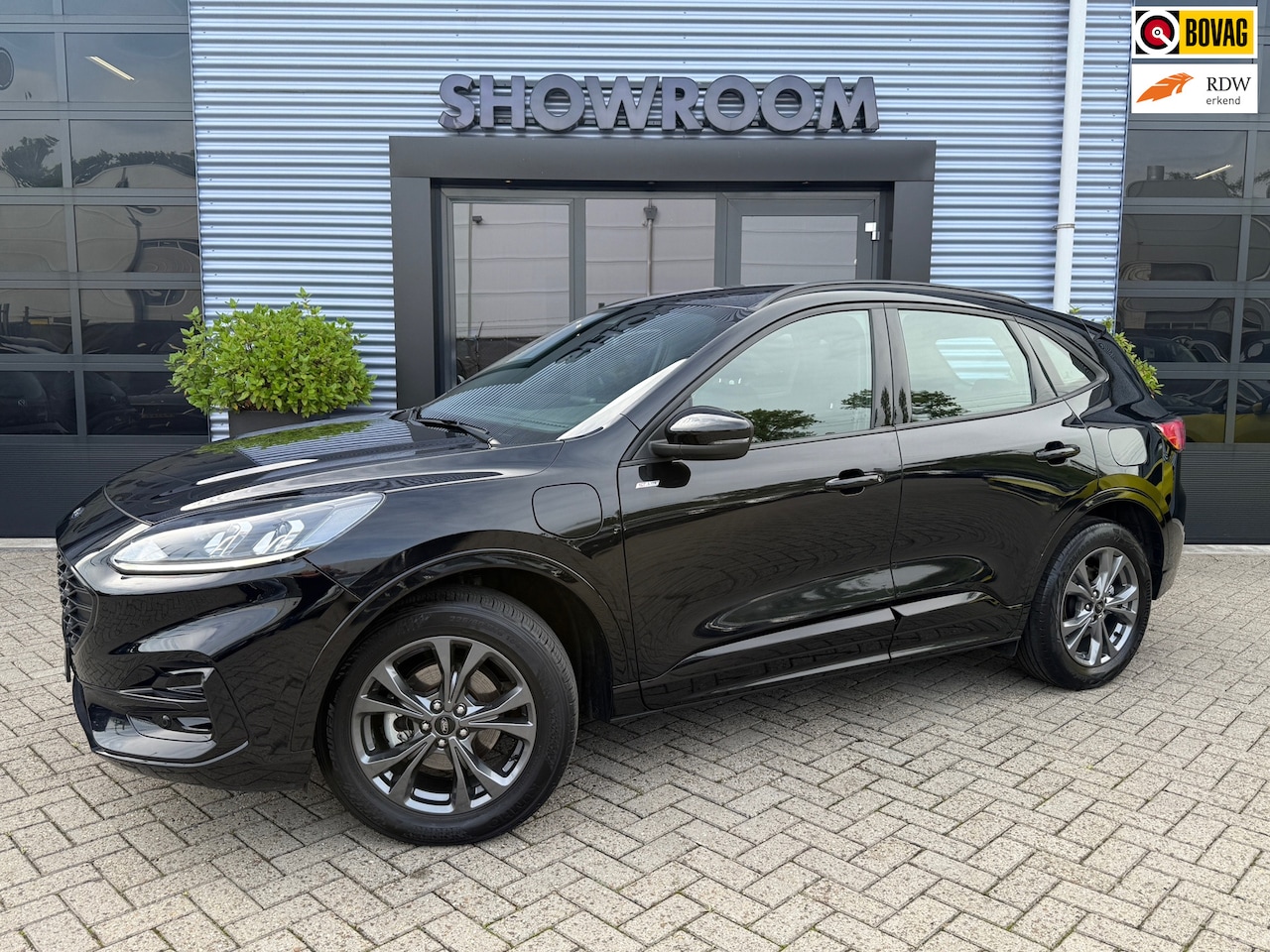 Ford Kuga - 2.5 PHEV ST-Line X Automaat|Leder|Camera|Navi|18inch|Cruise - AutoWereld.nl
