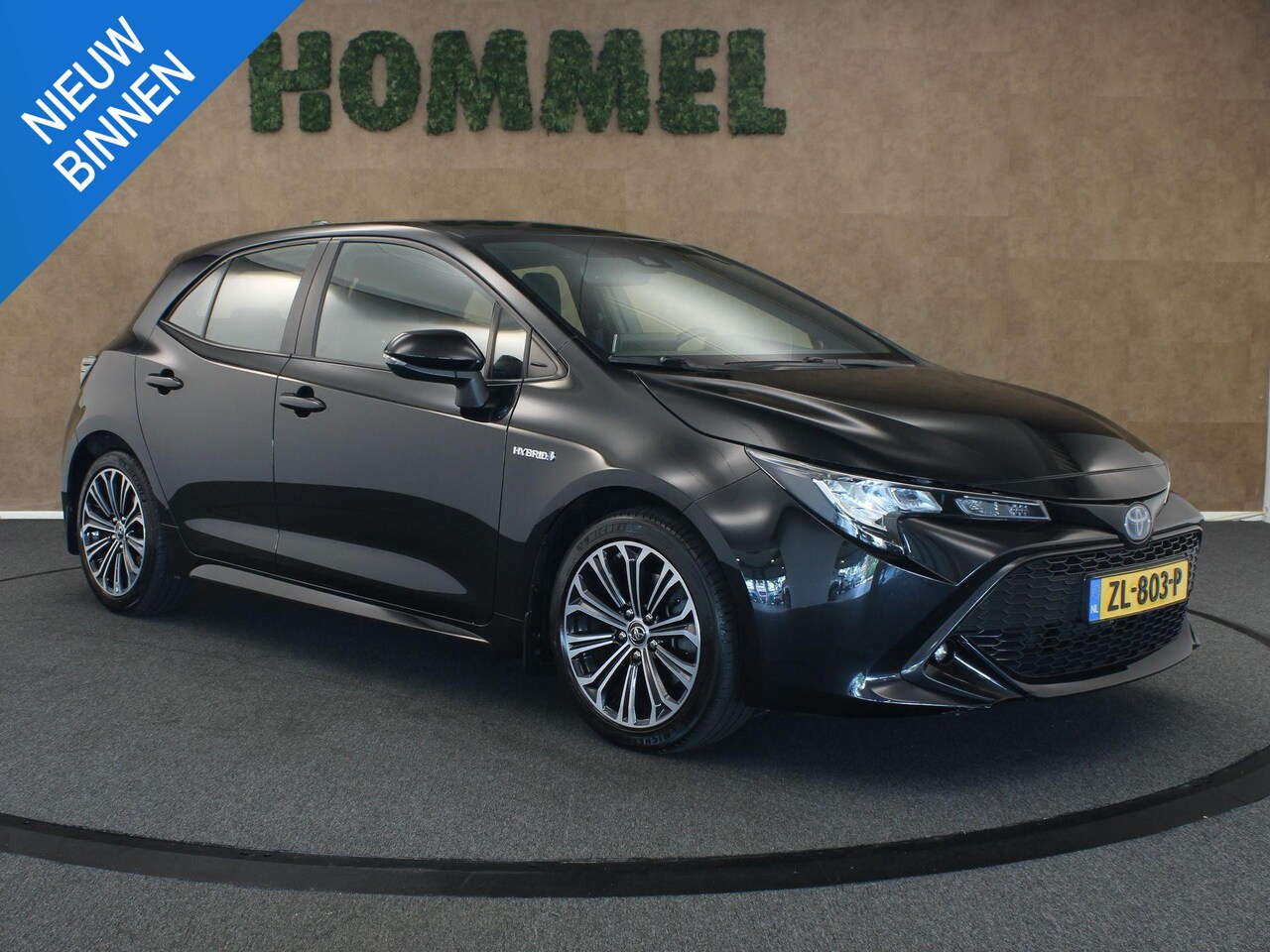 Toyota Corolla - 2.0 Hybrid First Edition - ORIGINEEL NEDERLANDSE AUTO -ACHTERUITRIJCAMERA - AUTOMATISCHE A - AutoWereld.nl