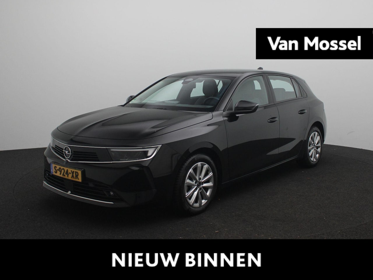 Opel Astra - 1.2 Edition | Navigatie | Apple Carplay | Led Verlichting | - AutoWereld.nl