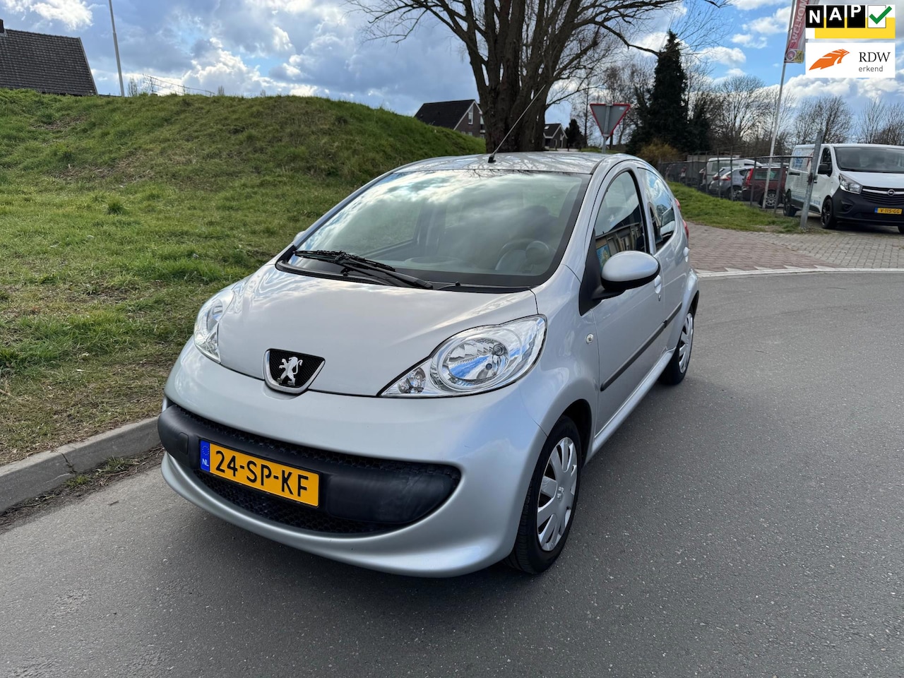 Peugeot 107 - 1.0-12V XS Airco elek pakket - AutoWereld.nl