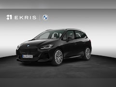 BMW 2-serie Active Tourer - 225e xDrive | M Sportpakket | Comfort Access | Harman/Kardon | Panoramadak | Head-Up Displ