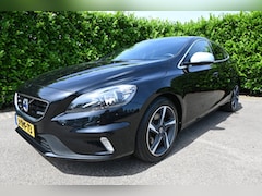 Volvo V40 - 1.6 T4 R-Design. Origineel Nederlandse auto met NAP