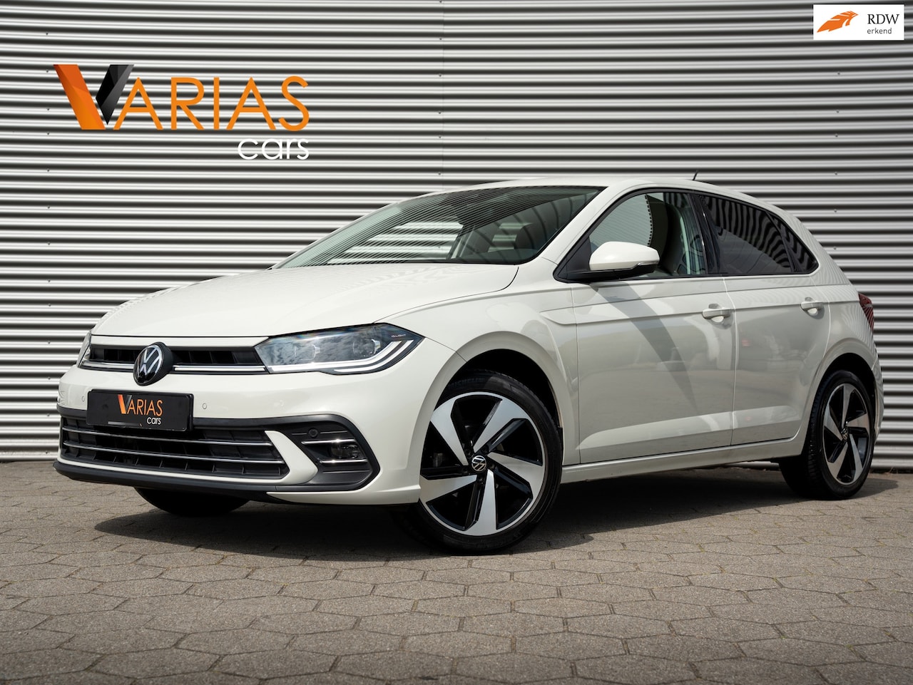 Volkswagen Polo - 1.0 TSI Life Business Camera Navi Cruise - AutoWereld.nl