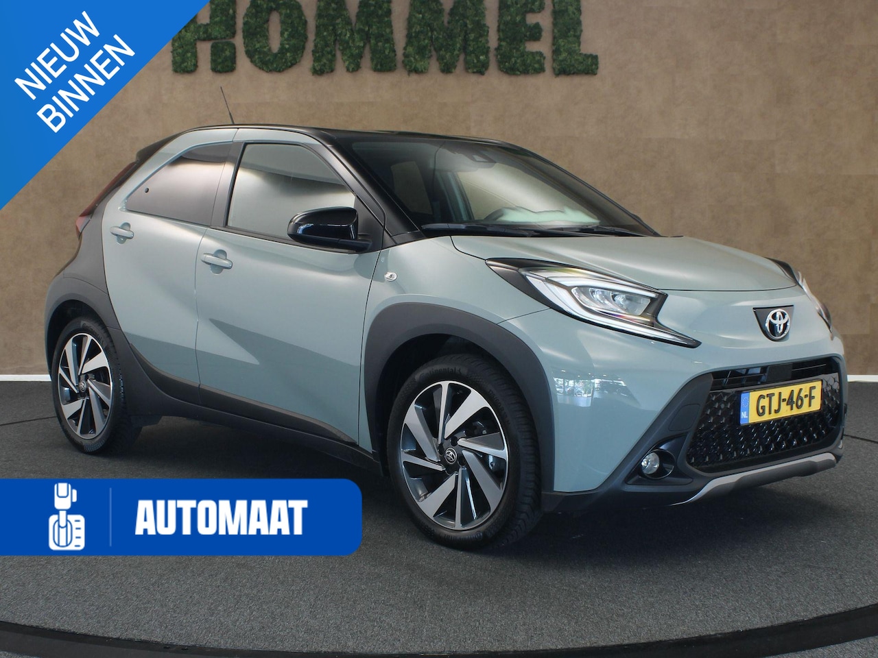 Toyota Aygo X - 1.0 VVT-i S-CVT Envy - ORIGINEEL NEDERLANDE AUTO - ACHTERUITRIJCAMERA - AUTOMATISCHE AIRCO - AutoWereld.nl