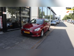 Hyundai i30 - 1.4i i-Drive Cool AIRCO / GOED ONDERHOUDEN