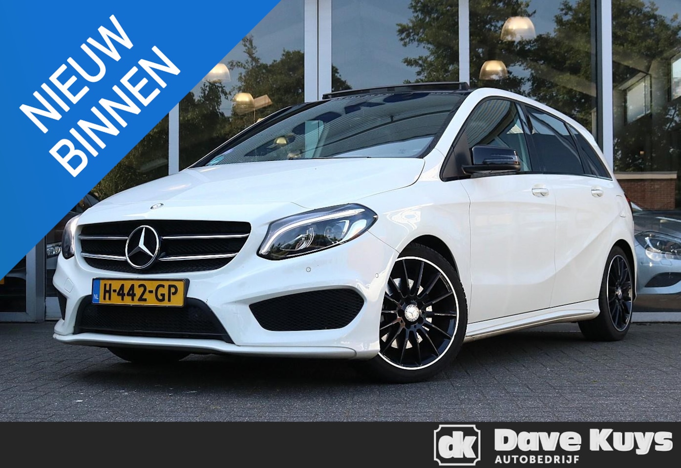 Mercedes-Benz B-klasse - 220 4Matic Prestige AMG Line Panoramadak | Trekhaak | Camera - AutoWereld.nl