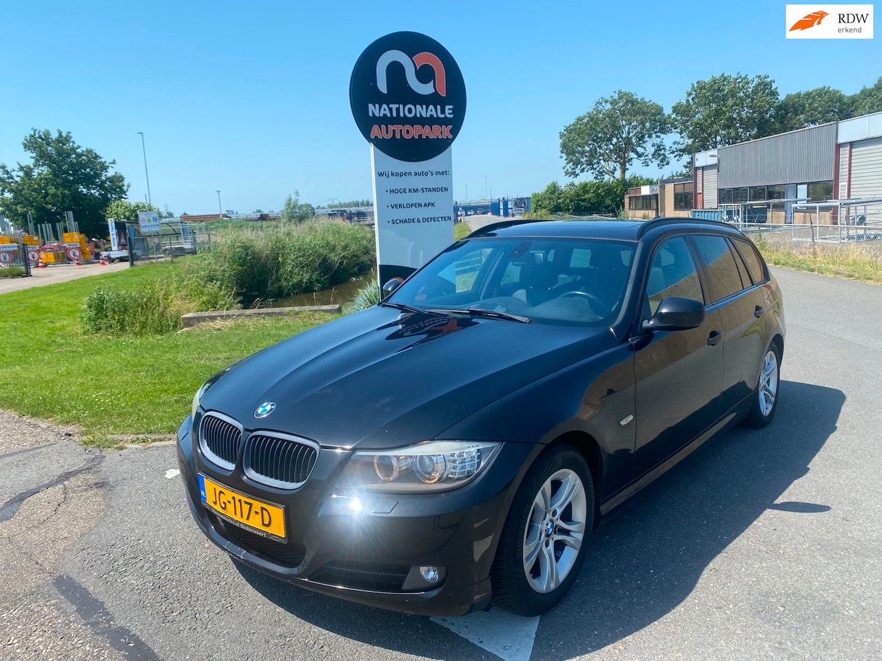 BMW 3-serie Touring - | 2010 | 318d Corporate Lease Business Line | Export en Handel | APK - AutoWereld.nl