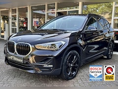 BMW X1 - xDrive25e Sport Line Led, Climat, Camera, Navi, LM