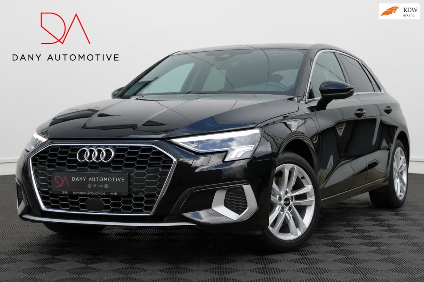 Audi A3 Sportback - 40 TFSIe I VITRUAL I ADAPTIVE I SFEERVERL. I LED I NAVI I PARK. PILO I AUTOMAAT I - AutoWereld.nl