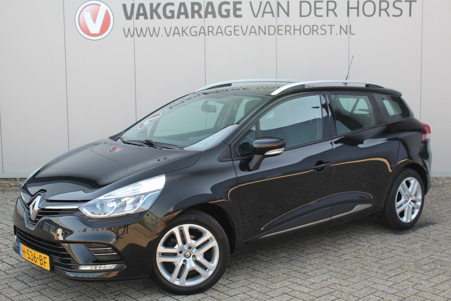 Renault Clio Estate - 0.9-90pk TCe Zen. Nette en praktische Renault Clio Estate voor nog jaren comfortabel rijpl - AutoWereld.nl