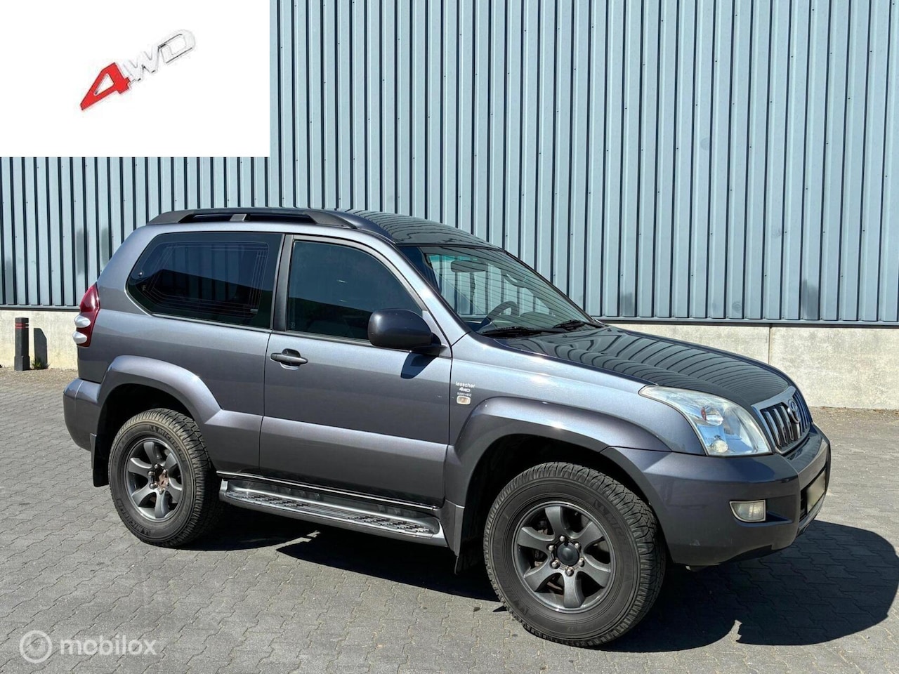 Toyota Land Cruiser - 3.0 D-4D Blind Van 4WD AIRCO - AutoWereld.nl