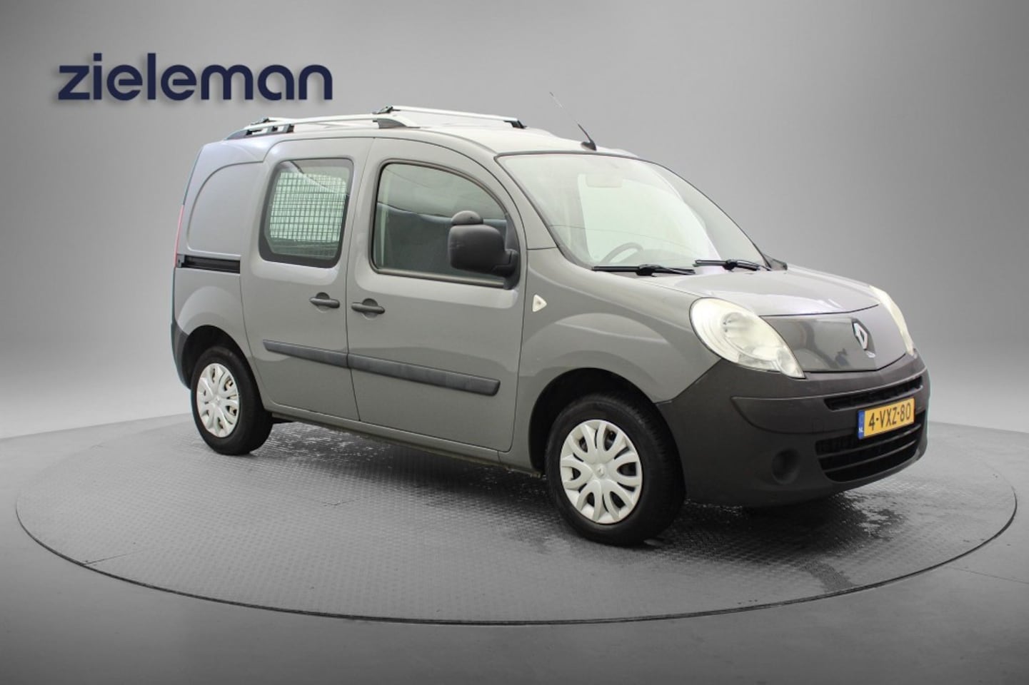Renault Kangoo Express - 1.5 dCi 110 Black Edition - Navi, Cruise, Trekhaak - AutoWereld.nl