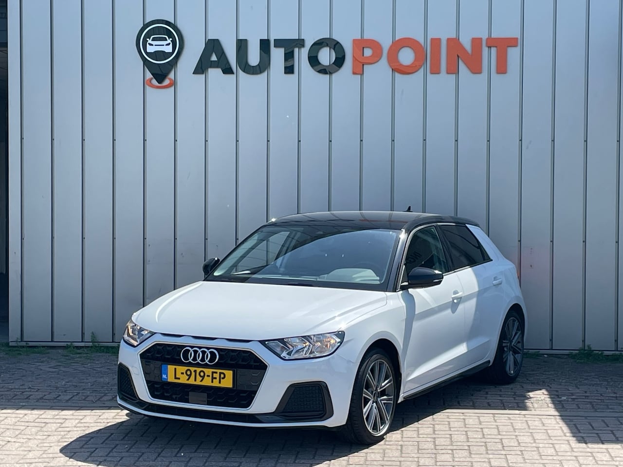 Audi A1 Sportback - TFSI epic S LINE DEALER OND PDC - AutoWereld.nl