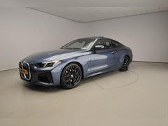 BMW 4-serie Coupé - 430i xDrive | M-Sportpakket | LED | Navigatie | Schuifdak | Sportstoelen | Stoelverwarming