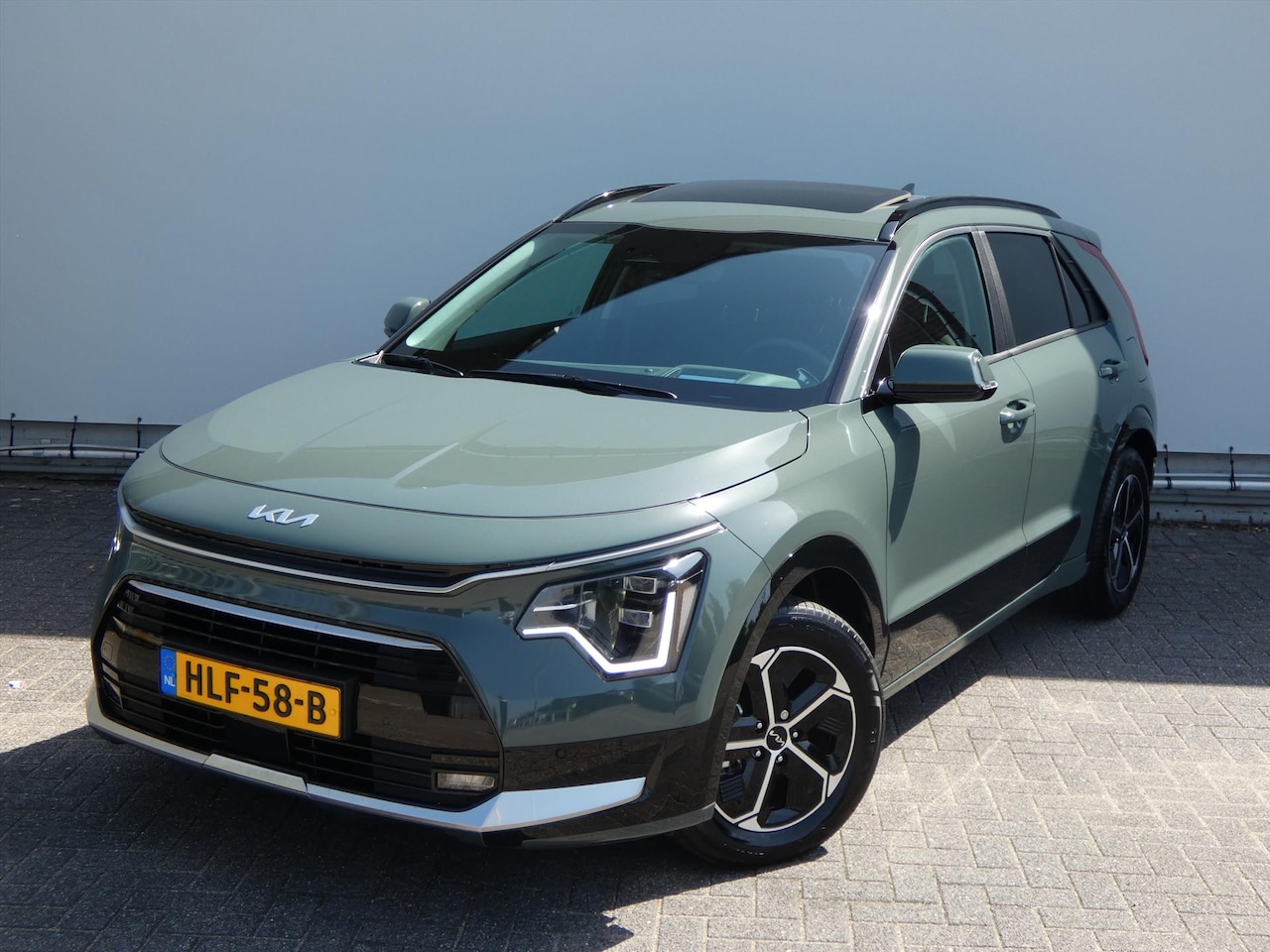 Kia Niro - 1.6 GDi Hybrid 129pk DCT6 DynamicPlusLine - AutoWereld.nl