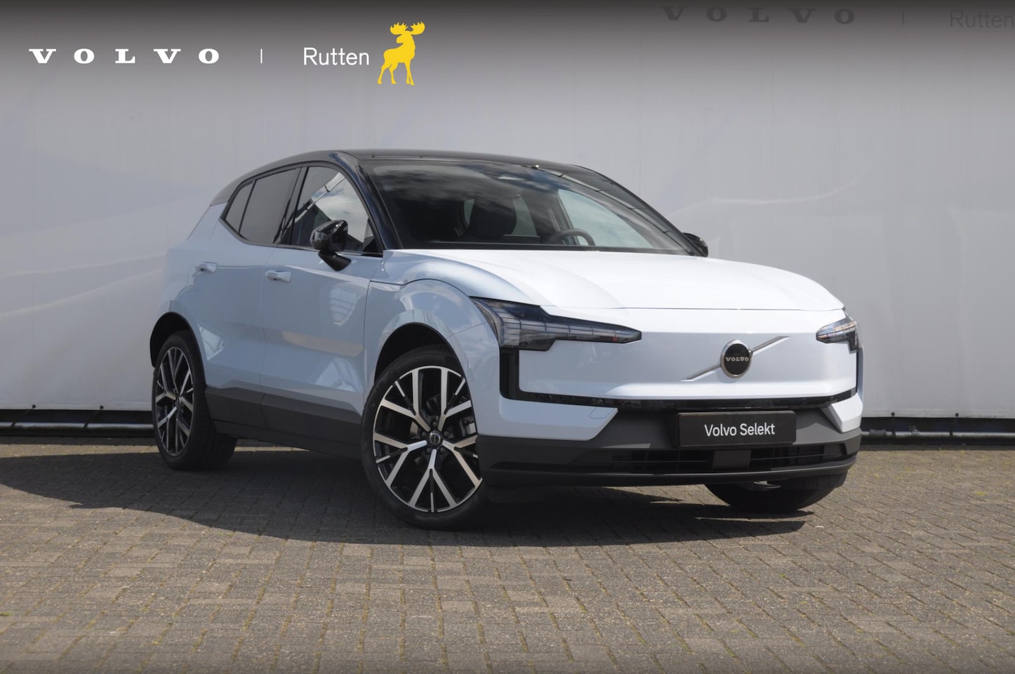 Volvo EX30 - Single Motor Extended Range Plus Europa 69 kWh / Elektrische stoelen / Adaptieve cruise co - AutoWereld.nl