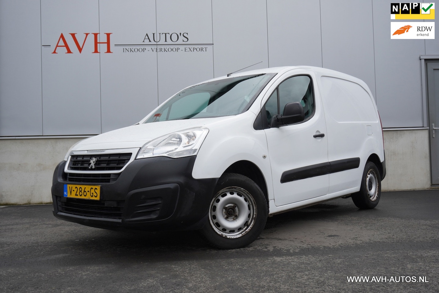 Peugeot Partner - 122 1.6 BlueHDi 100 L1 Première S&S - AutoWereld.nl