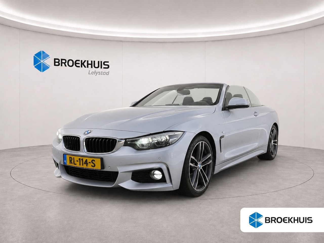 BMW 4-serie Cabrio - 420i 183PK HIGH EXECUTIVE M-SPORT AUTOMAAT / NAVI / LEDER / FULL-LED / CLIMA / 19" LMV / K - AutoWereld.nl