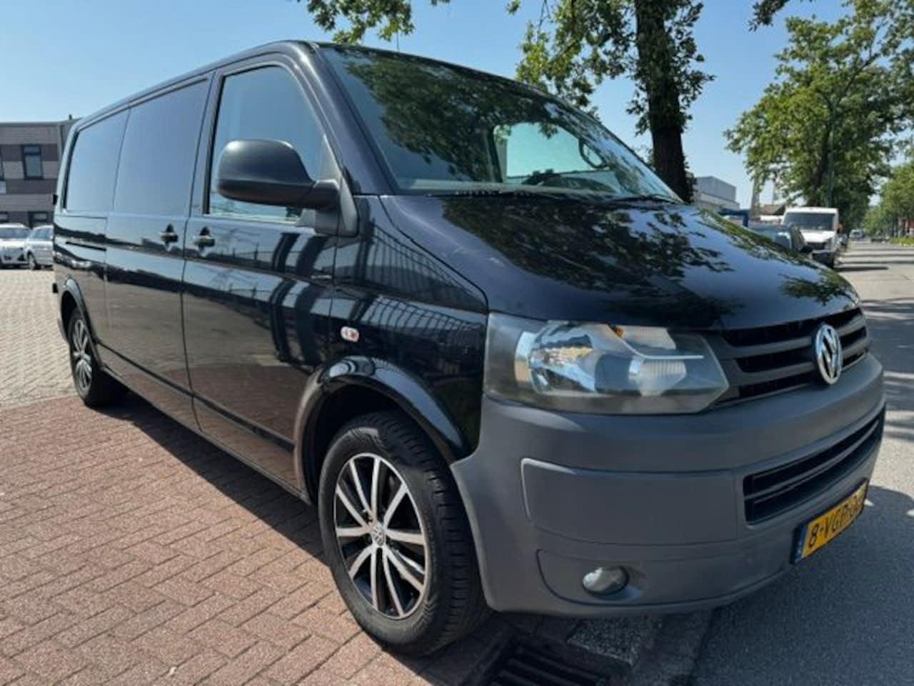 Volkswagen Transporter - 2.0 TDI L2 H1 Comfortline 3persoons Airco - AutoWereld.nl