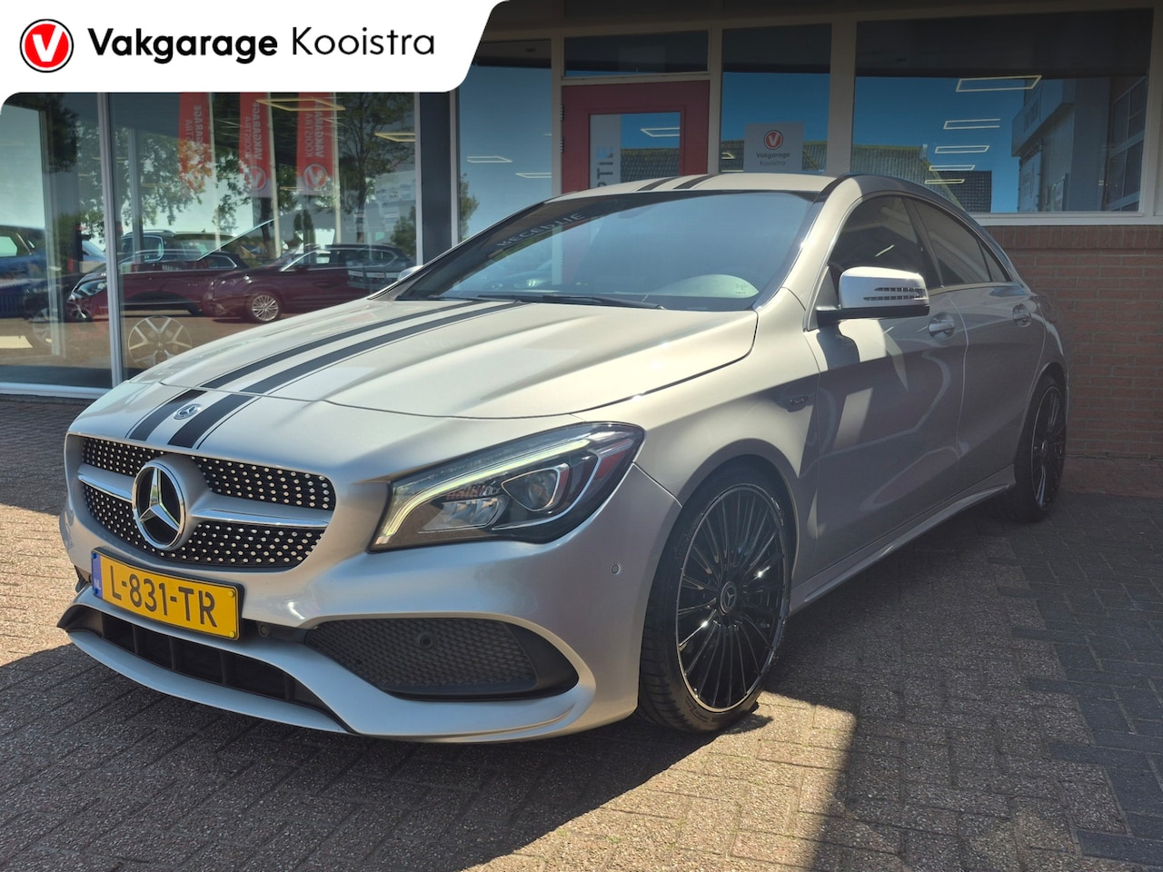 Mercedes-Benz CLA-Klasse - 200 Business AMG-Line|Navi|Clima|Keyless - AutoWereld.nl