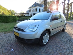 Ford Fiesta - 1.3 Style Stuurbekrachtiging Trekhaak *Goed Onderhouden*Zuinige Auto